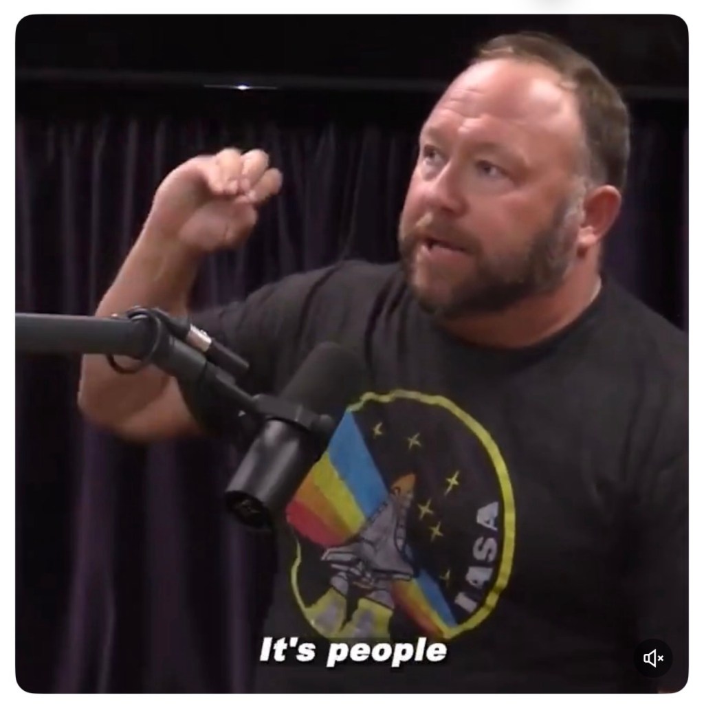 Alex Jones tells Joe Rogan about the connection between the Nazis and&nbsp;Aliens